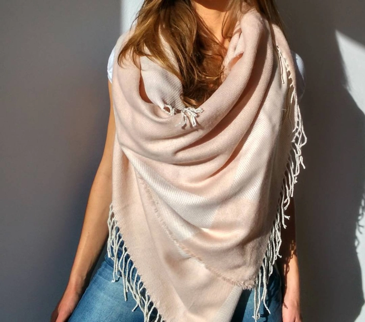szal chusta koc duży róż krata fashionavenue instagram2.jpg