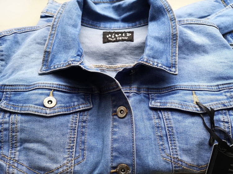 Modna Kurtka Damska Jeans Katana Jeansowa Denim Wiosna Lato Jesień 2019 model #143 sklep FASHIONAVENUE.PL Promocja