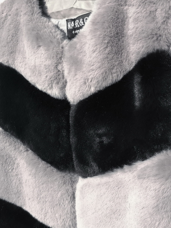 Najmodniejsza Ekskluzywna Kamizelka Damska Futrzana Bezrękawnik Must Have Hit Sezonu #49033 Promocja w Sklepie FASHIONAVENUE.PL