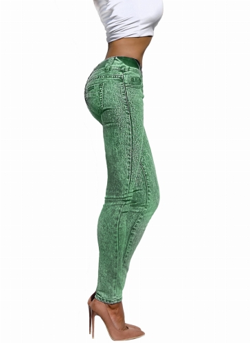 Spodnie Damskie Jeans Denim Dopasowane Rurki Kobiece Zielone model #503 na Wiosnę Lato Jesień Zimę w sklepie FASHIONAVENUE.PL