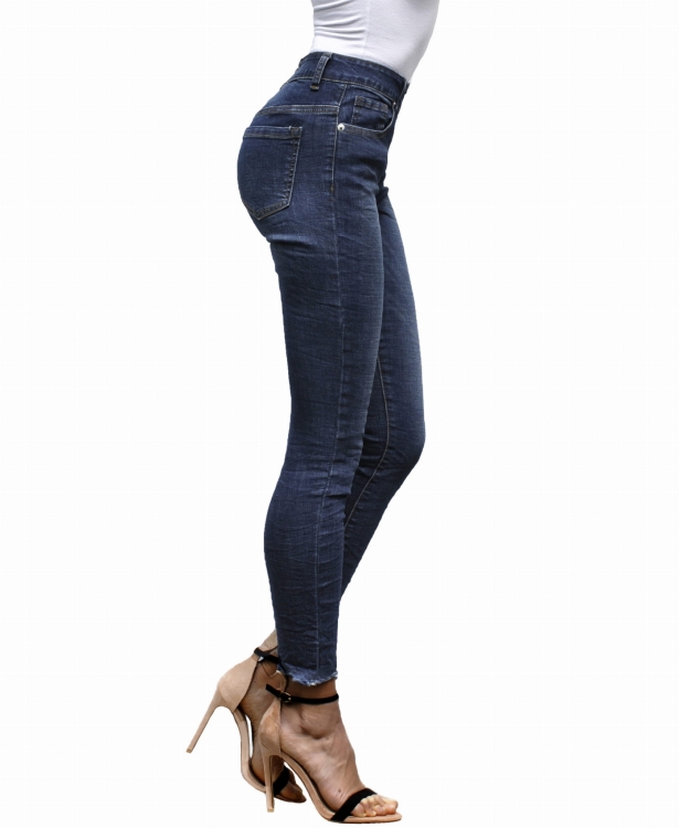 Modne Spodnie Damskie Jeans Denim z Zamkiem Dopasowane  Rurki Wiosna Lato Jesień model #JW023 FASHIONAVENUE.PL Promocja