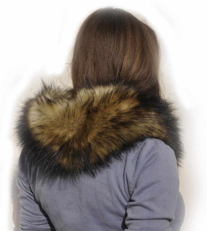 Futro Szal Woal Etola Kołnierz Futrzany Sztuczny Jenot Unisex FASHIONAVENUE.PL