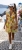 Letnia Zwiewna Sukienka Midi w Tropikalne Liście z Falbaną Żółta #FW86-5  FASHIONAVENUE.PL