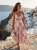 Kwiatowa Zwiewna Sukienka Bawełniana Maxi z Kopertowym Dekoltem w Różane Motywy Pudrowy Róż #6904 FASHIONAVENUE.PL
