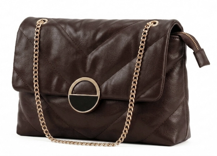 Elegancka Torebka Wizytowa Pikowana z Ozdobnym Zapięciem Czekolada #3203 FASHIONAVENUE.PL