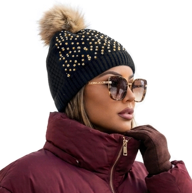 Czapka Zimowa z Miodowymi Kryształkami i Pomponem Czarna #CM321 FASHIONAVENUE.PL