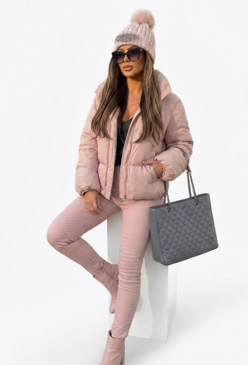 Czapka Zimowa z Cyrkoniami Kryształkami Odpinanym Pomponem Różowa #H52009 FASHIONAVENUE.PL