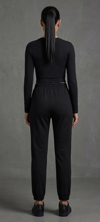 Czarne Spodnie Dresowe z Zielonym Sercem i Ściągaczami #YP1139 FASHIONAVENUE.PL