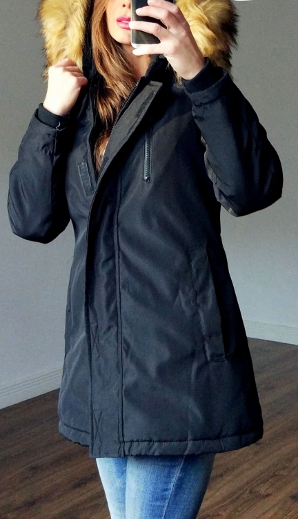 Modna Elegancka Kurtka Damska Ocieplana Kaptur z Futerkiem Jenota Prosta Hit Najnowszy Model na Wiosnę Jesień Zimę 2018 model #119 Promocja w sklepie FASHIONAVNUE